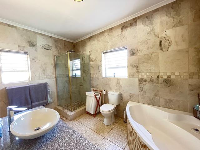 4 Bedroom Property for Sale in Tafelzicht Western Cape